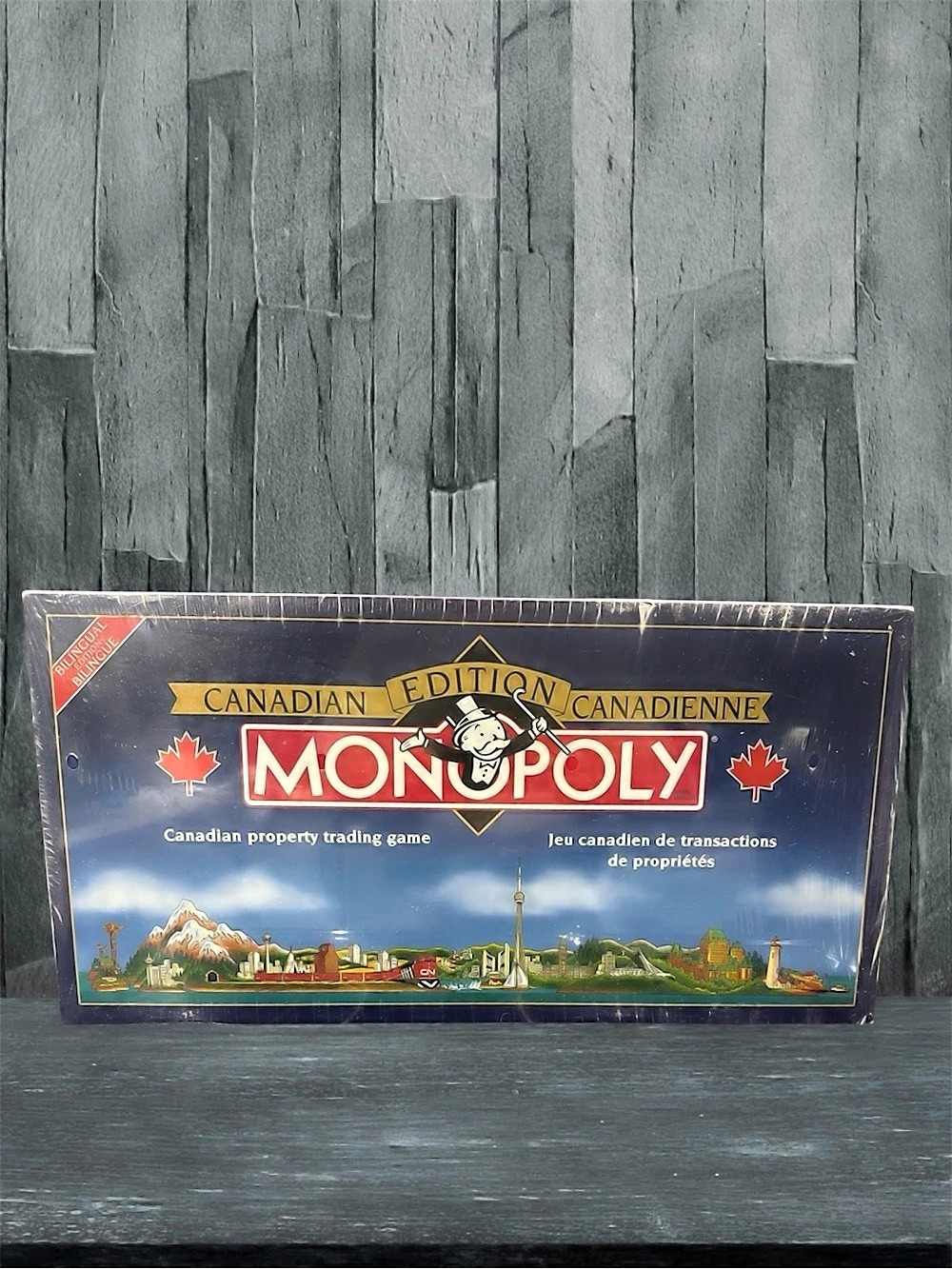 Year 2000 Monopoly Canadian/Canadienne Bilingual Edition English French Edition